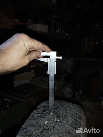 Winda IS66 215/65 R16