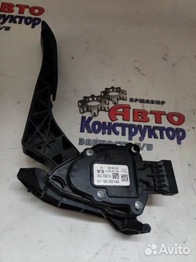 Педаль газа Chevrolet Cruze 300 седан F16D3 109