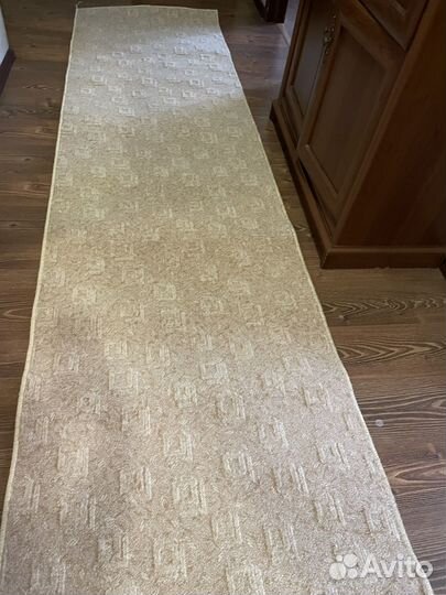 Палас новый