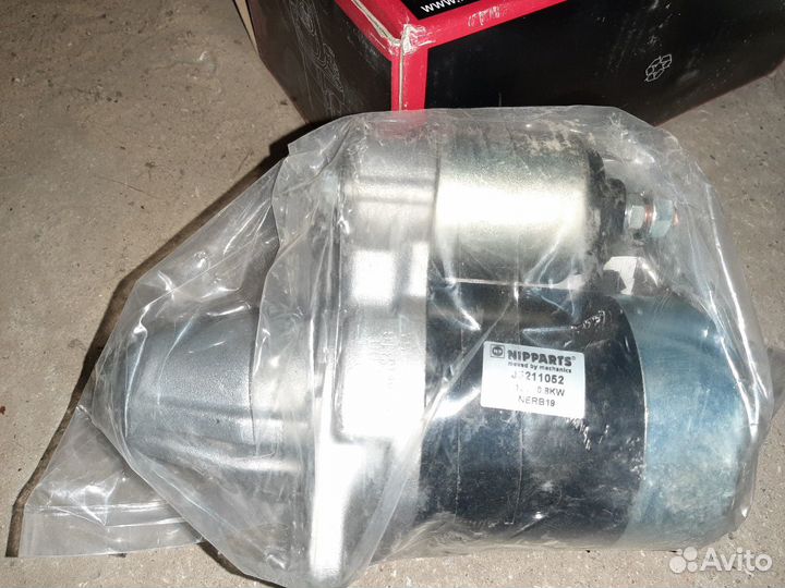 Продам новый стартер на Ниссан - Nipparts J5211052