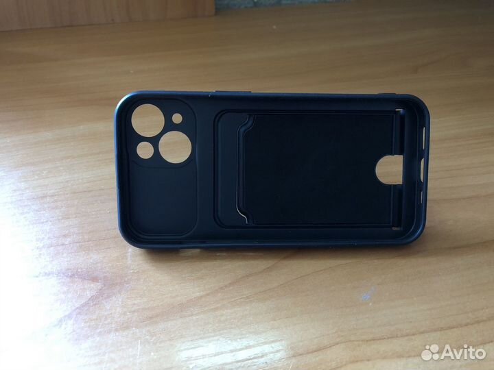 Чехол на iPhone 14