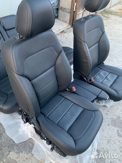 Продаю салон Mercedes