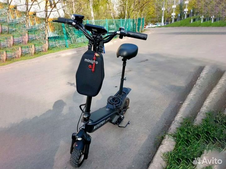 Электросамокат MiniPro Mi618
