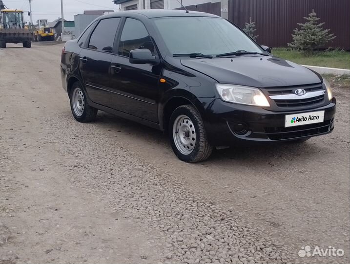 LADA Granta 1.6 МТ, 2013, 168 000 км