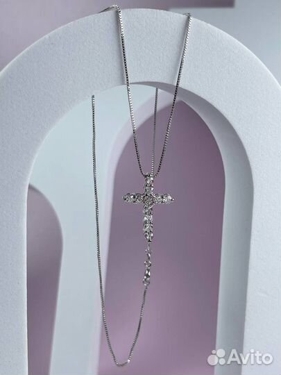 Крестик с камнями Tiffany