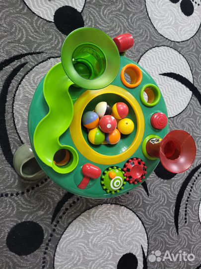 Развивающий столик