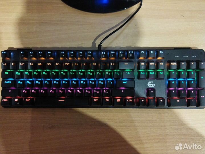 Игровая механическая клавиатура