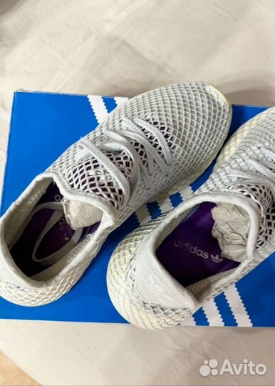 Кроссовки женсике adidas deerupt