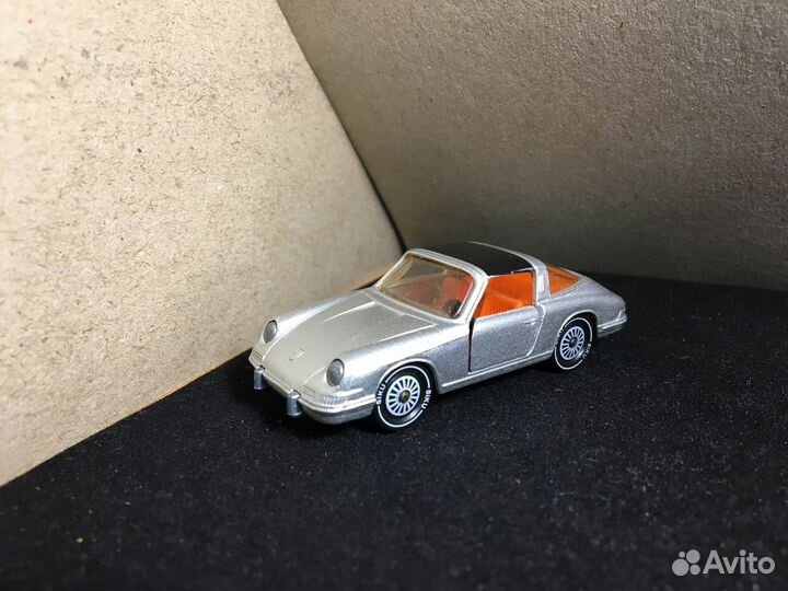 Porsche 911 1:55