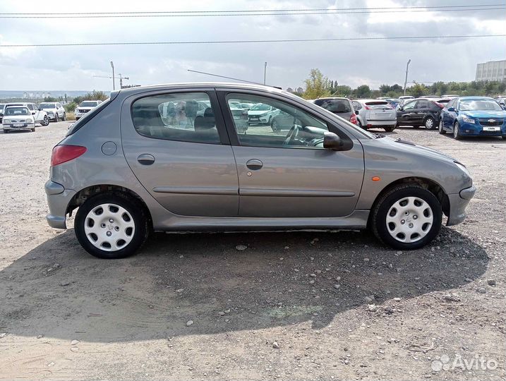 Peugeot 206 1.4 AT, 2005, 190 366 км