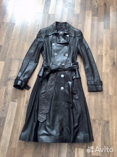 Кожаный плащ Punto новый. Размер S