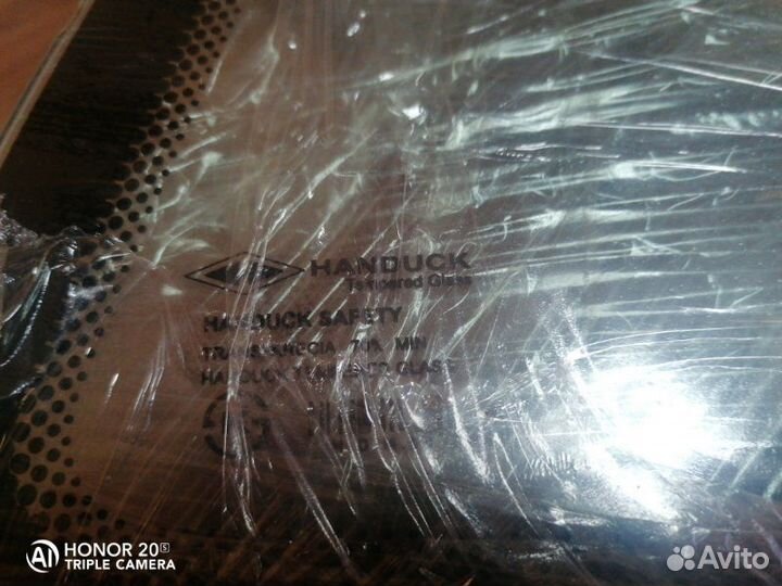 Стекло кузовное глухое заднее правое Kia Sportage