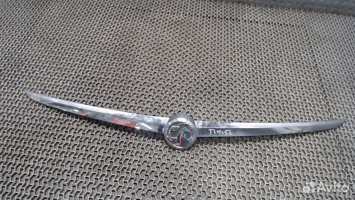 Накладка крышки багажника Opel Insignia, 2011