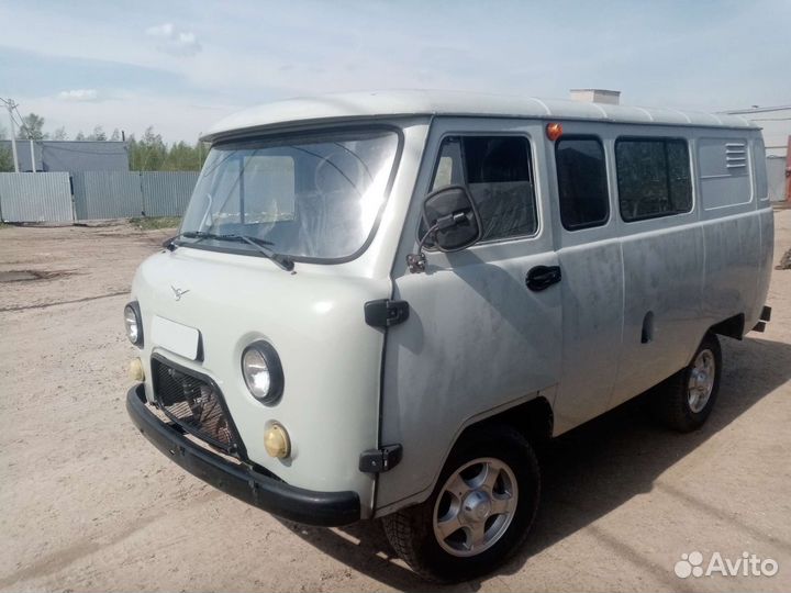 УАЗ 3962