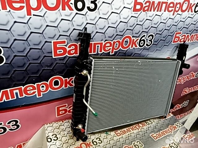 Chevrolet Captiva радиатор охлаждения Оригинал