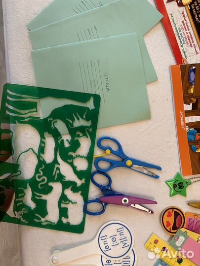 Канцелярские товары, пакетом