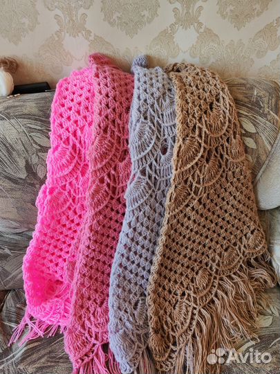 Шаль вязаная крючком