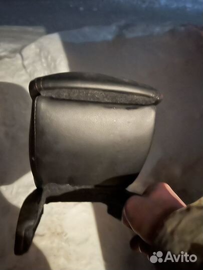 Магнитола, подлокотник