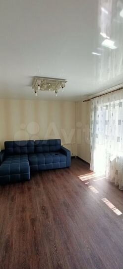 2-к. квартира, 50 м², 3/9 эт.