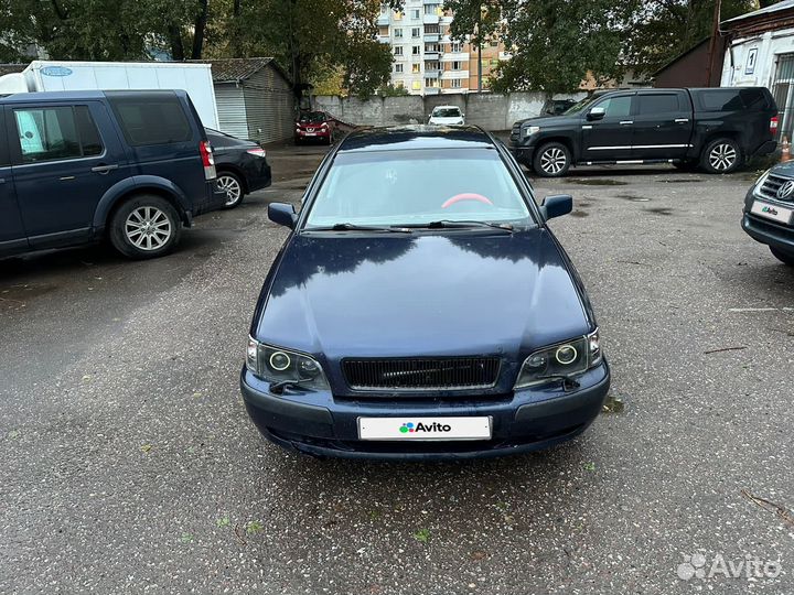 Volvo S40 1.8 МТ, 2003, битый, 360 000 км
