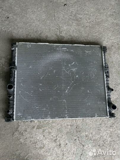 Радиатор охлаждения двигателя Bmw M5 F90