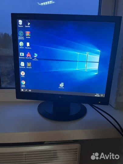 Монитор LG flatron