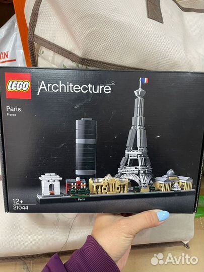 Lego architecture Париж