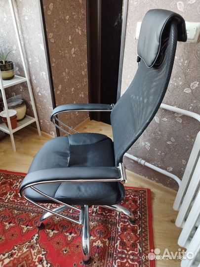 Кресло офисное