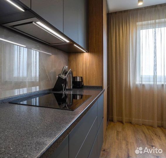 Кухонный гарнитур угловой в потолок на заказ