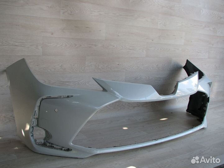 Toyota Corolla E21 Бампер передний