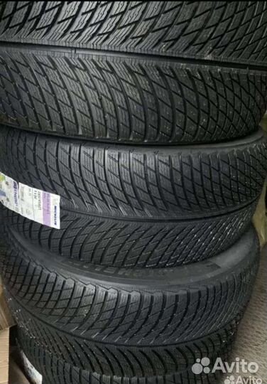 Michelin Pilot Alpin 5 SUV 285/45 R21 113V