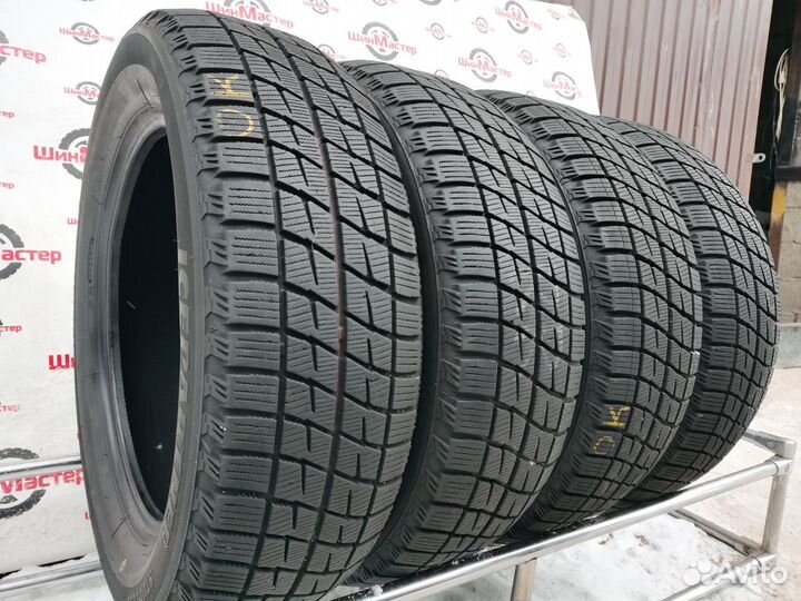Bridgestone Blizzak Revo GZ 215/60 R17