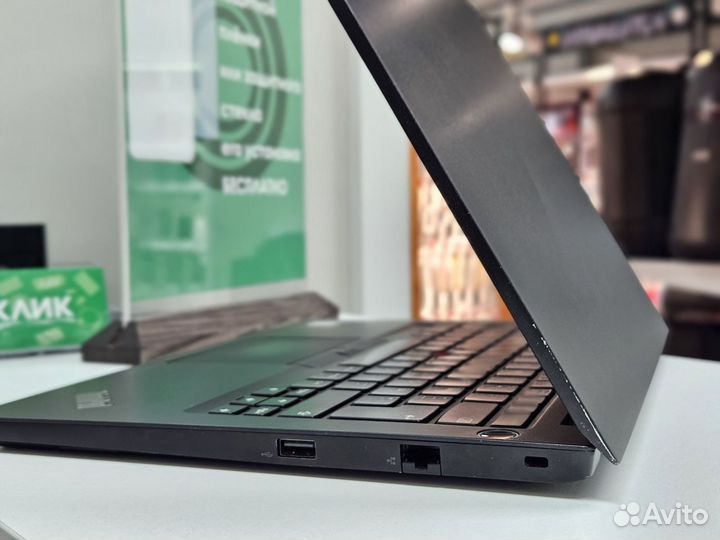 Ноутбук Lenovo Thinkpad E14 8/128Gb i3 Win 10