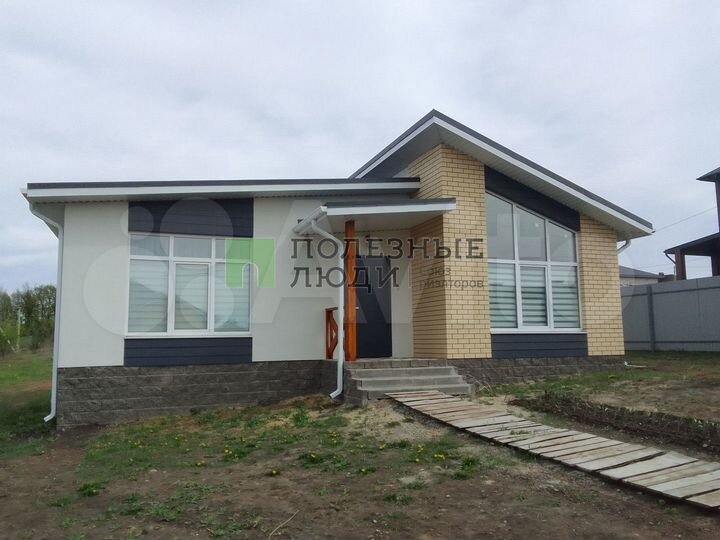 Дом 108 м² на участке 12,5 сот.