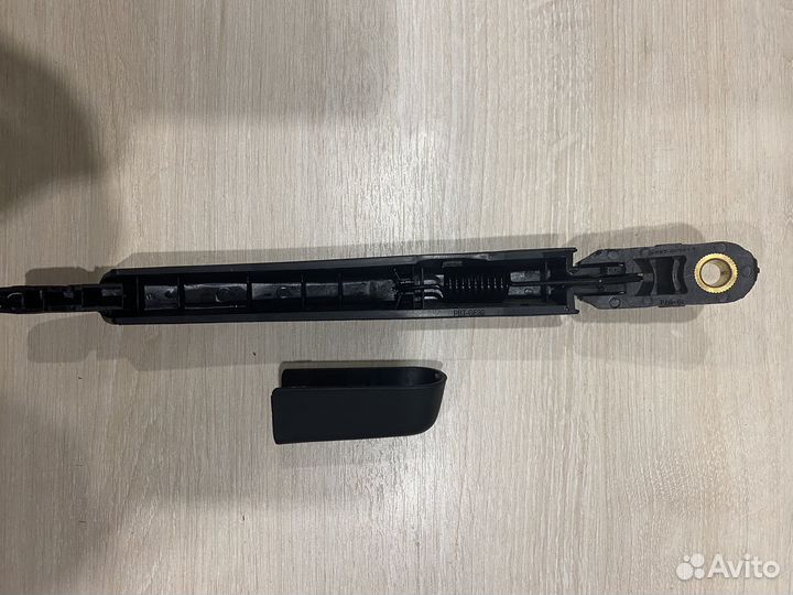 Рычаг заднего стеклоочистителя mercedes