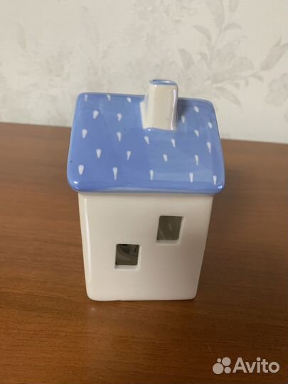 Статуэтка домик