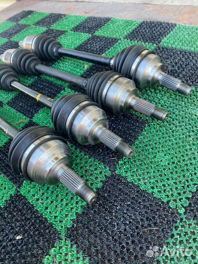 Привод передний левый honda civic 8 4d