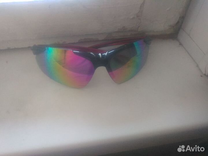 Солнцезащитные очки мужские