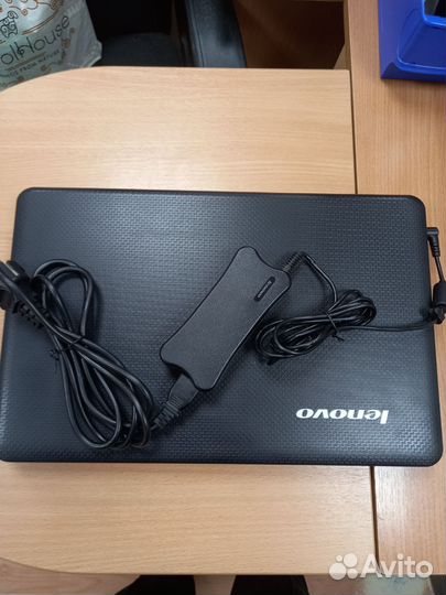 Ноутбук Lenovo