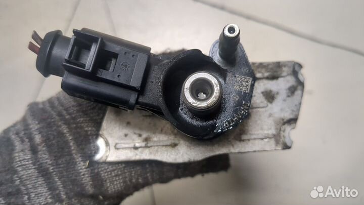 Форсунка топливная Volkswagen Golf 6, 2009