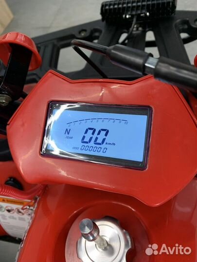 Квадроцикл 4 тактный