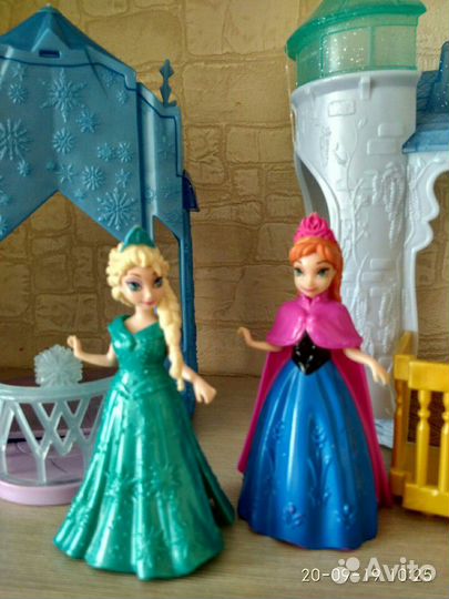 Анна и Эльза +замки