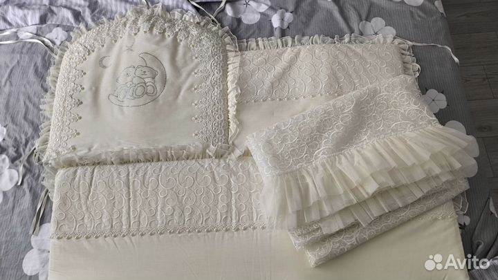 Бортики и балдахин в кроватку