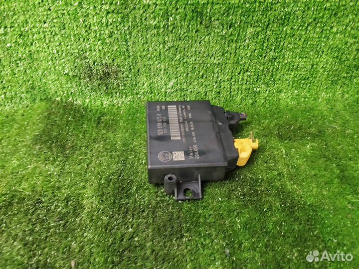 Блок управления парктроником Skoda Octavia A5 (1Z