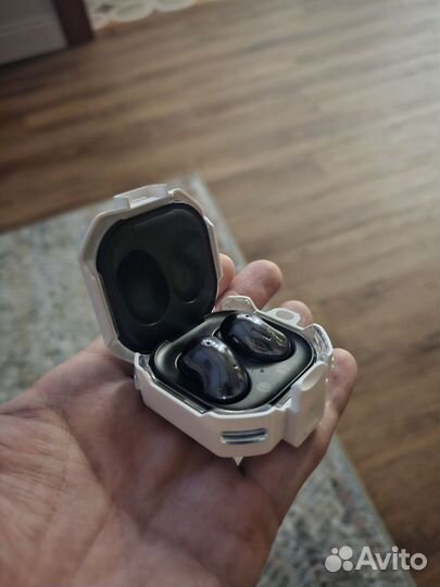 Samsung galaxy buds live