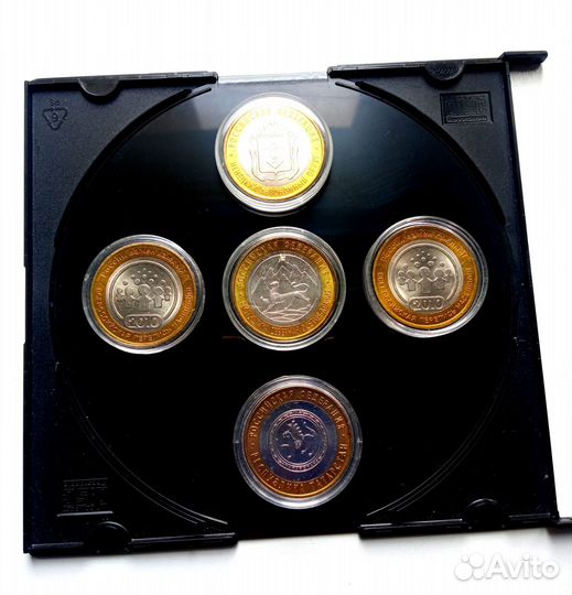 Юбилейные монеты России