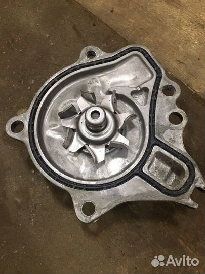 Помпа Lexus NX 200t