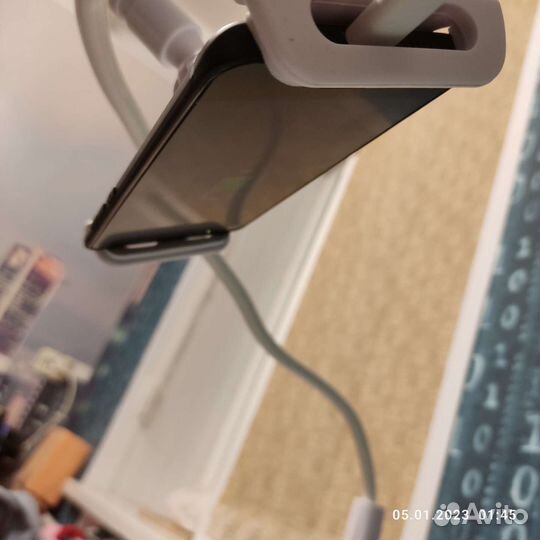 Держатель для смартфона