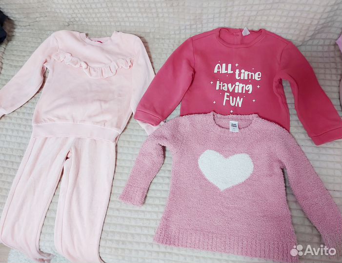 Одежда для девочки размер 104, 110