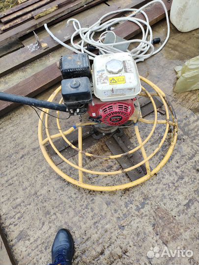 Вертолет для затирки бетона